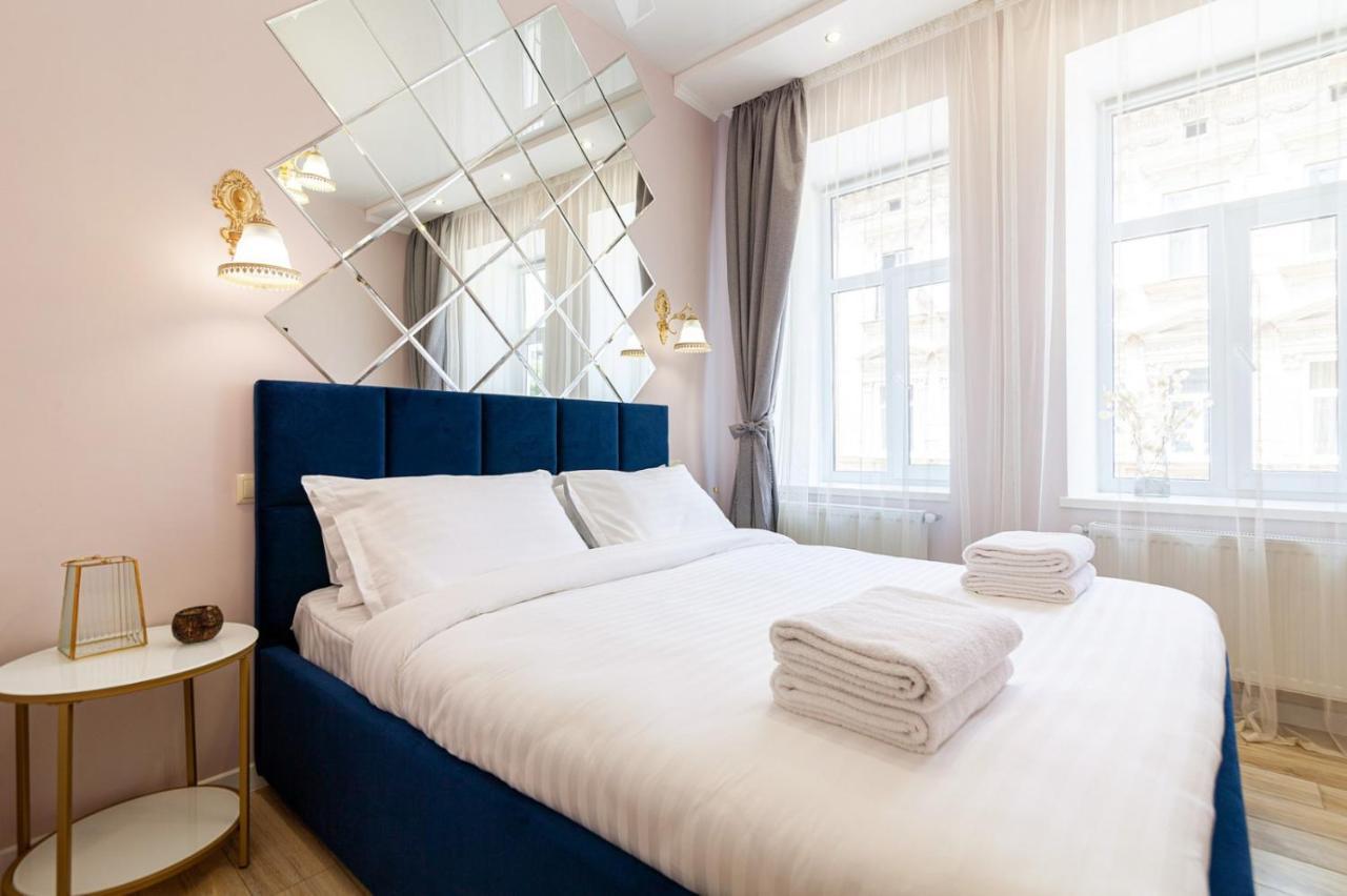 Avangard Magnus Apartment Lviv Bagian luar foto