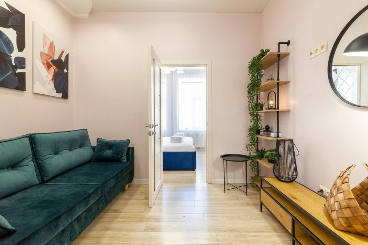 Avangard Magnus Apartment Lviv Bagian luar foto